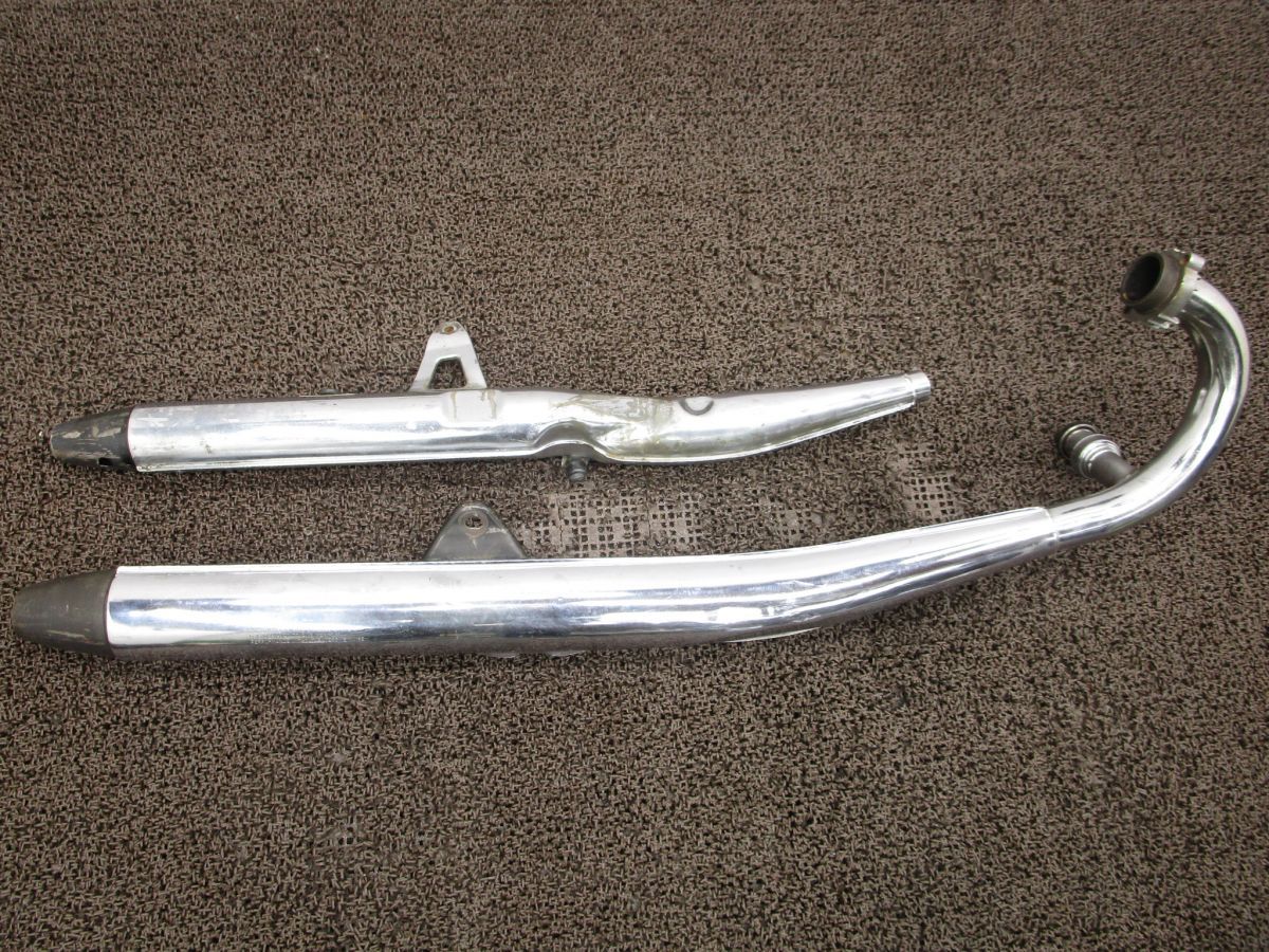 GT 750 サイレンサー 右 えんぴつ A 8061 マフラー スズキ キャブ車