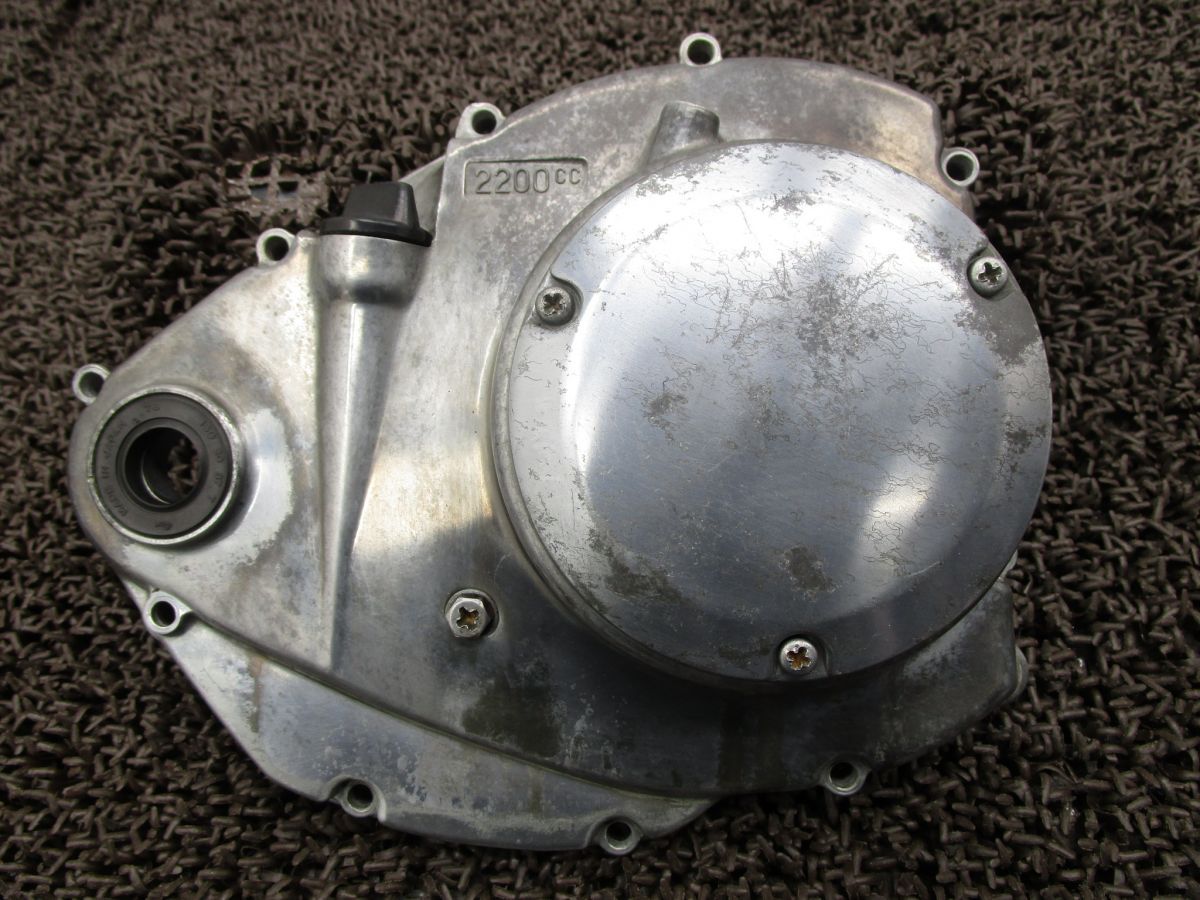 GT750 クラッチカバー A8073！GT750 スズキ 【 GT750 】 キャブ車