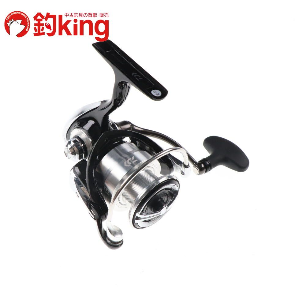 スピニングリール