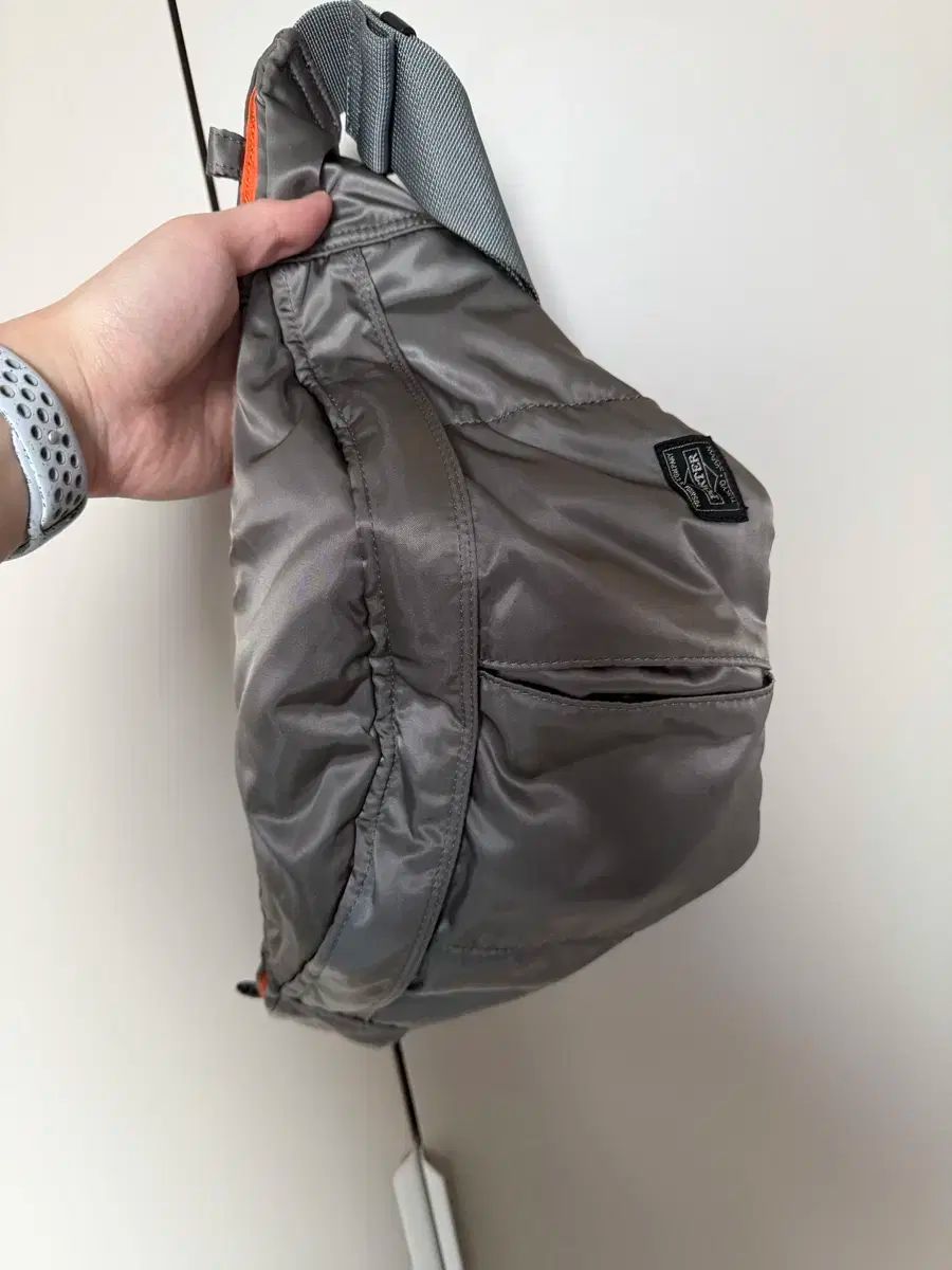 吉田ポーター タンカー ウェストバッグ シルバー