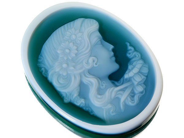 ジュエリー極】LIEBE作 小鳥と貴婦人 高級ブルーストーンカメオルース 40.0ｍｍ×30.2ｍｍ a2856v【送料無料】 ジュエリー極】作家品サイン有り  妖艶な女性と花の彫刻 高級シェルカメオルース 59.9ｍｍ×44.6ｍｍ w5956v【送料無料】 - メルカリ 【ジュエリー極】綺麗な女性の彫刻 高級ブルーストーンカメオルース 34.9ｍｍ×26.9ｍｍ w5434-m【送料無料】