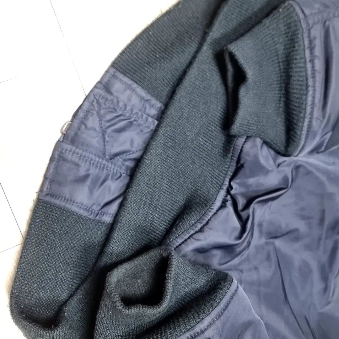 パイロットジャンパー