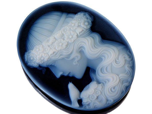 ジュエリー極】ゲルハルド・シュミット作 小鳥と遊ぶ華やかな貴婦人の