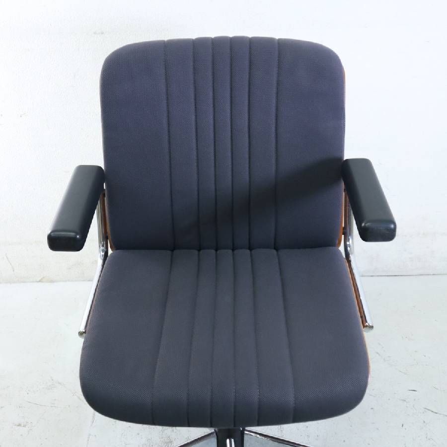 giroflex ジロフレックス83 BRASA ブラサ エグゼクティブチェア 【昇降