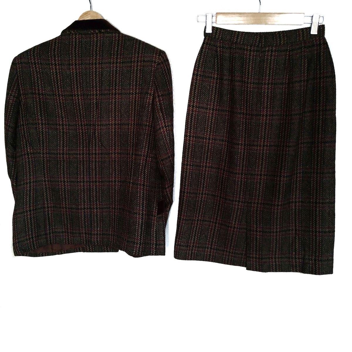 Burberry s バーバリーズ スカートスーツ レディース - カーキ×パープル×マルチ