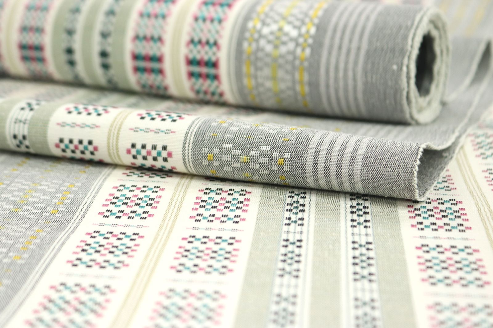  ona 4605 琉球 知花花織 手織 九寸 名古屋帯 グレー系 お仕立て付き ２～３週間で発送 名古屋帯 帯