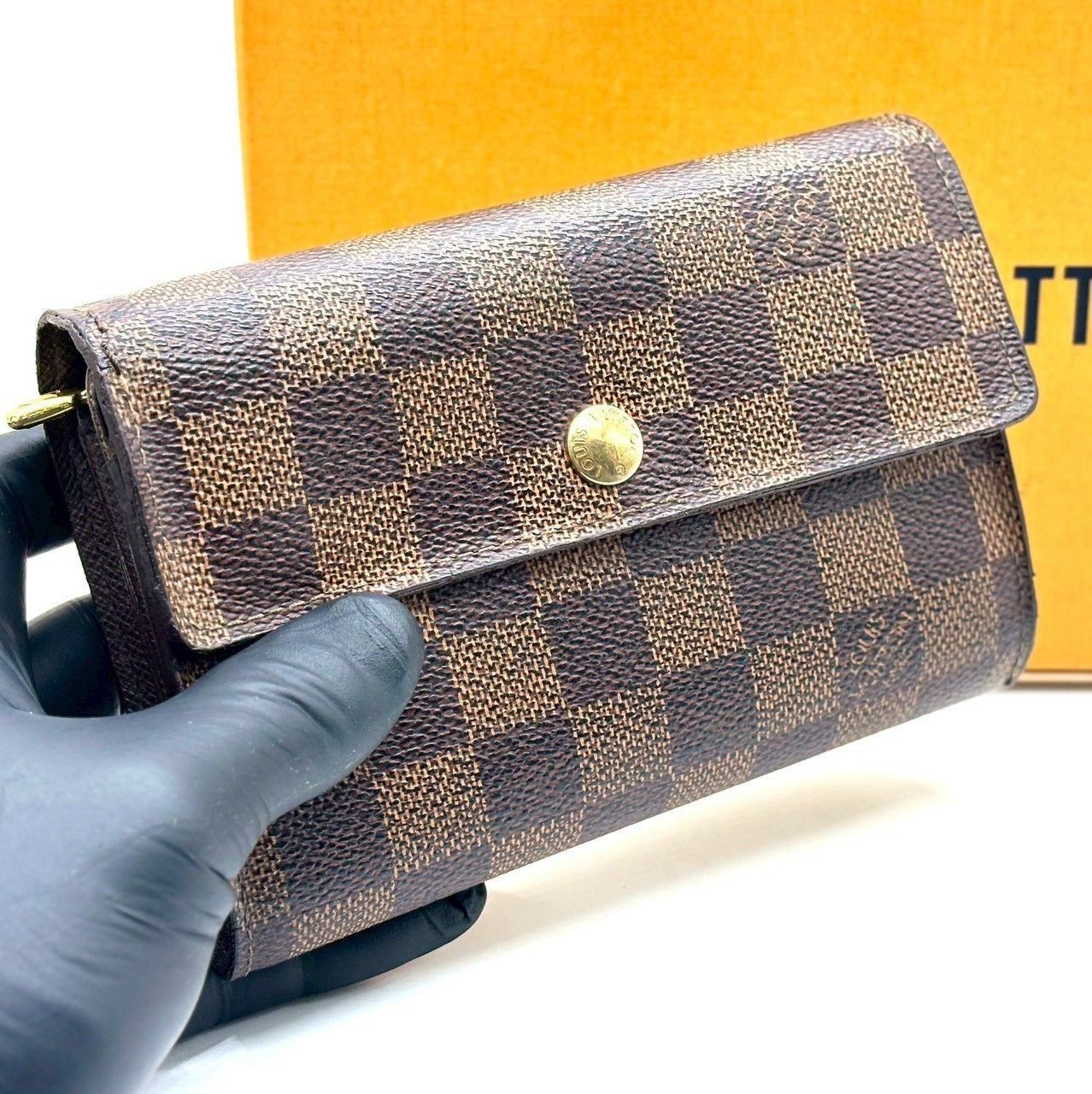 ルイヴィトン ポルトフォイユ アレクサンドラ ダミエ 三つ折り財布　CA2182 ルイヴィトン ポルトフォイユ アレクサンドラ ダミエ 三つ折り財布 CA2182