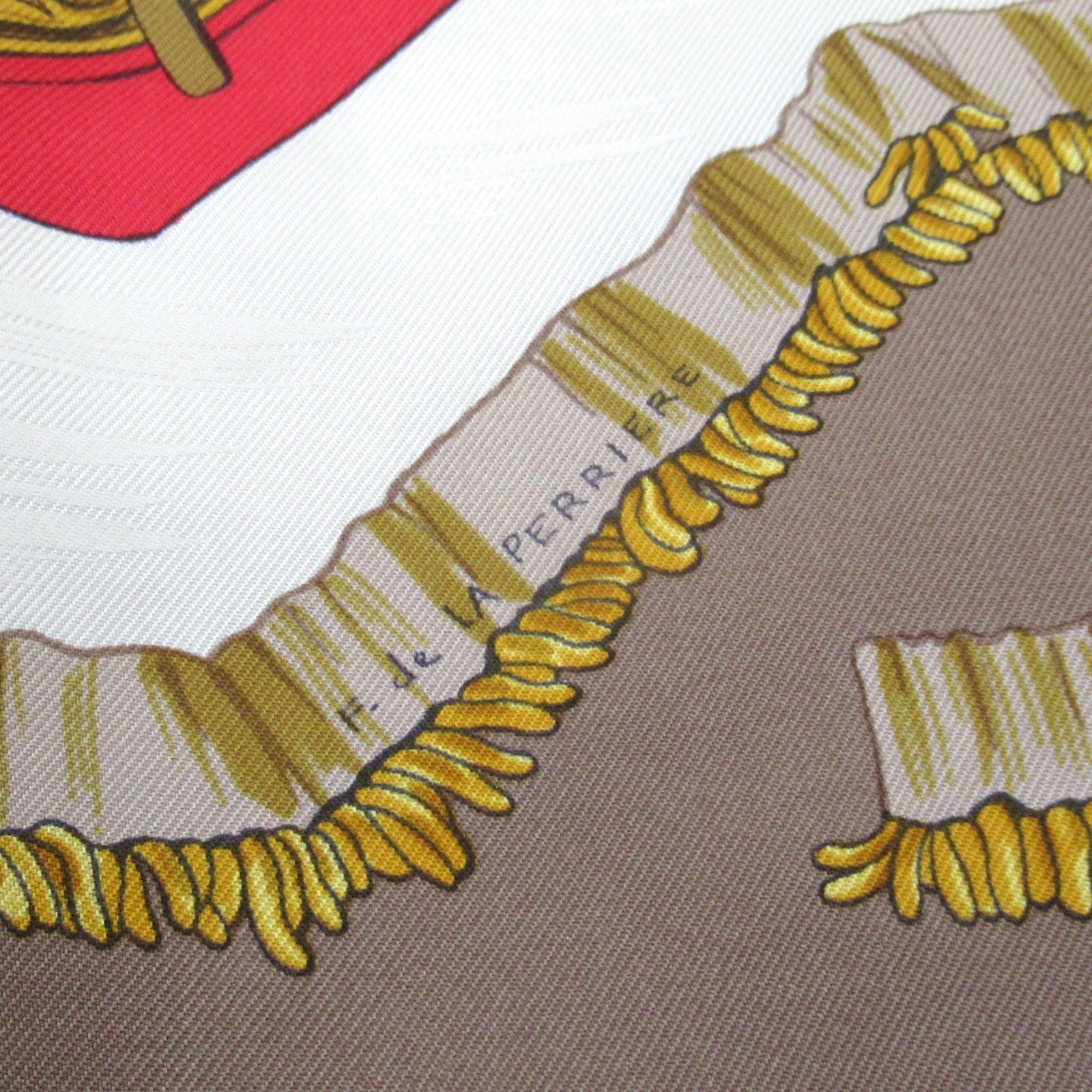 HERMES エルメス カレ90 スカーフTraineaux et glifsades 『ソリと