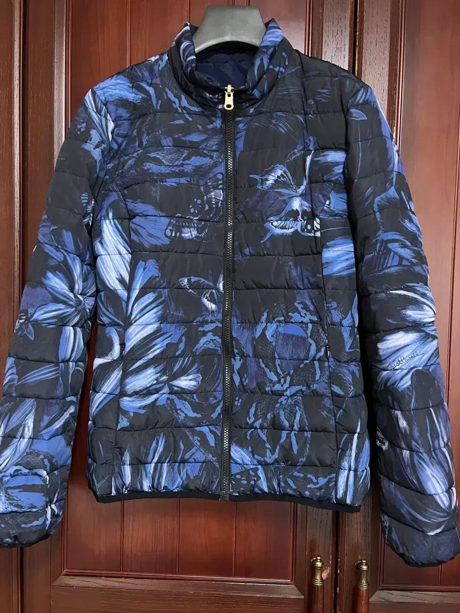 ジャストカヴァリ リバーシブル ダウン