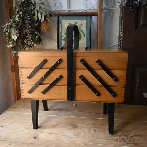 L 3705-279 英国アンティーク ソーイングボックス お針箱 裁縫箱 収納 イギリス