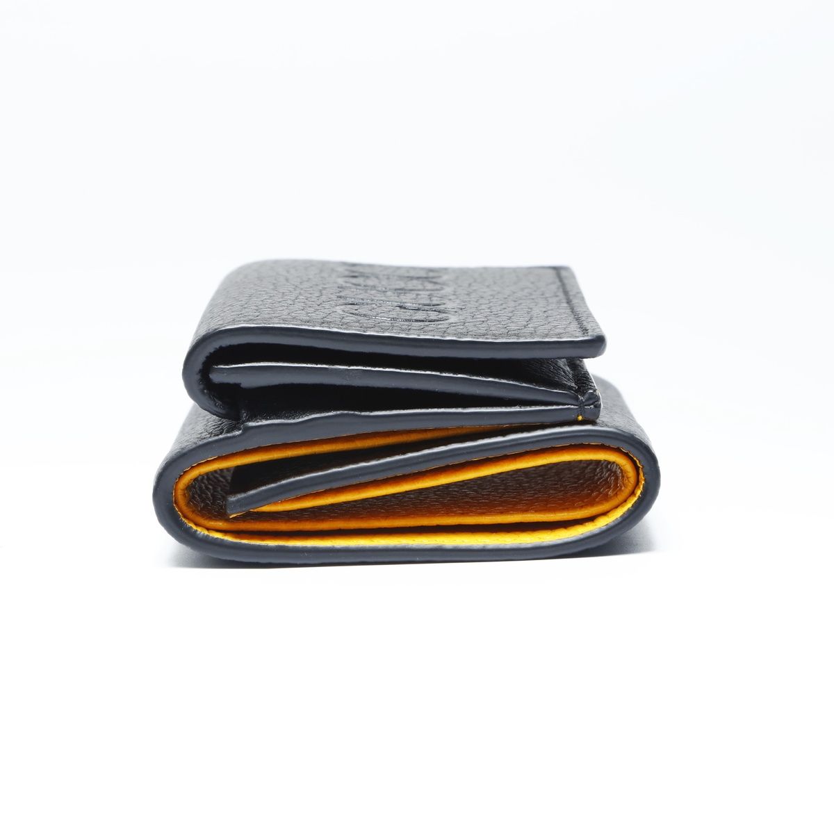 コンパクト レザー