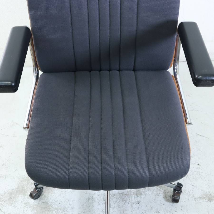 昇降･ロッキング チーク