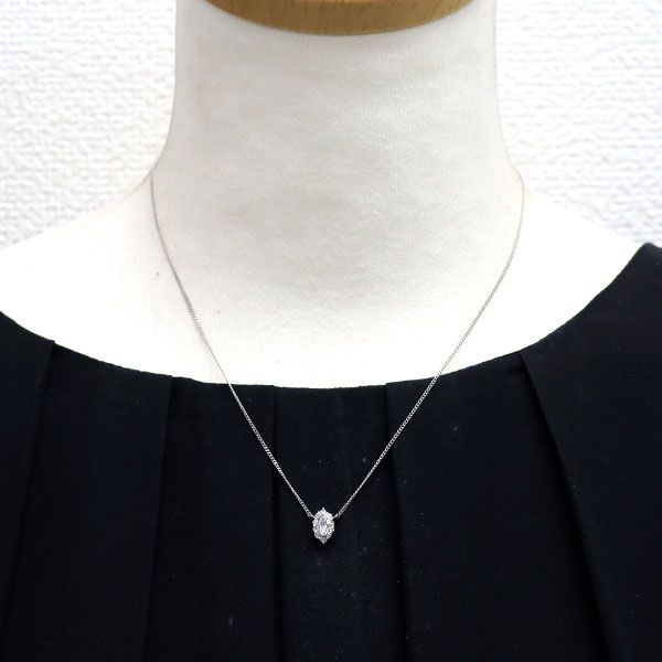 ペンダントネックレス