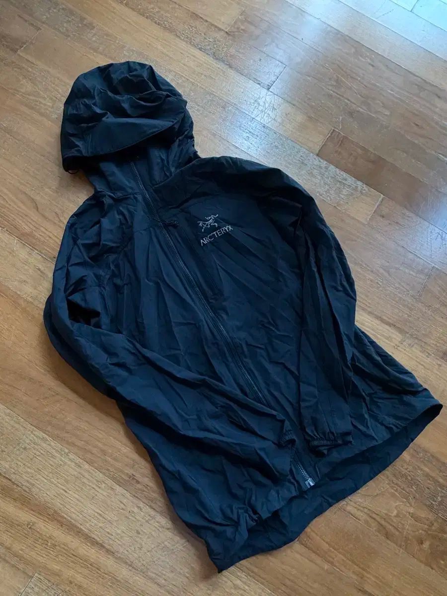 ARC TERYX アークテリクス スコーミッシュ フーディ ジャケット XS ブラック