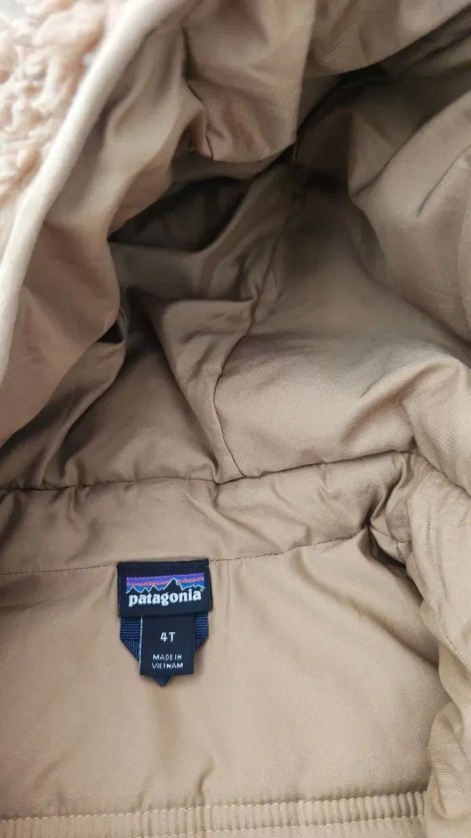 パタゴニア キッズ ダウン ジャケット