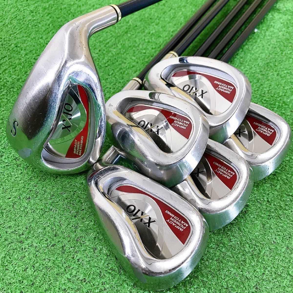 ツ04☆希少RED☆ゼクシオ 6本レディースアイアンセット XXIOMP400L