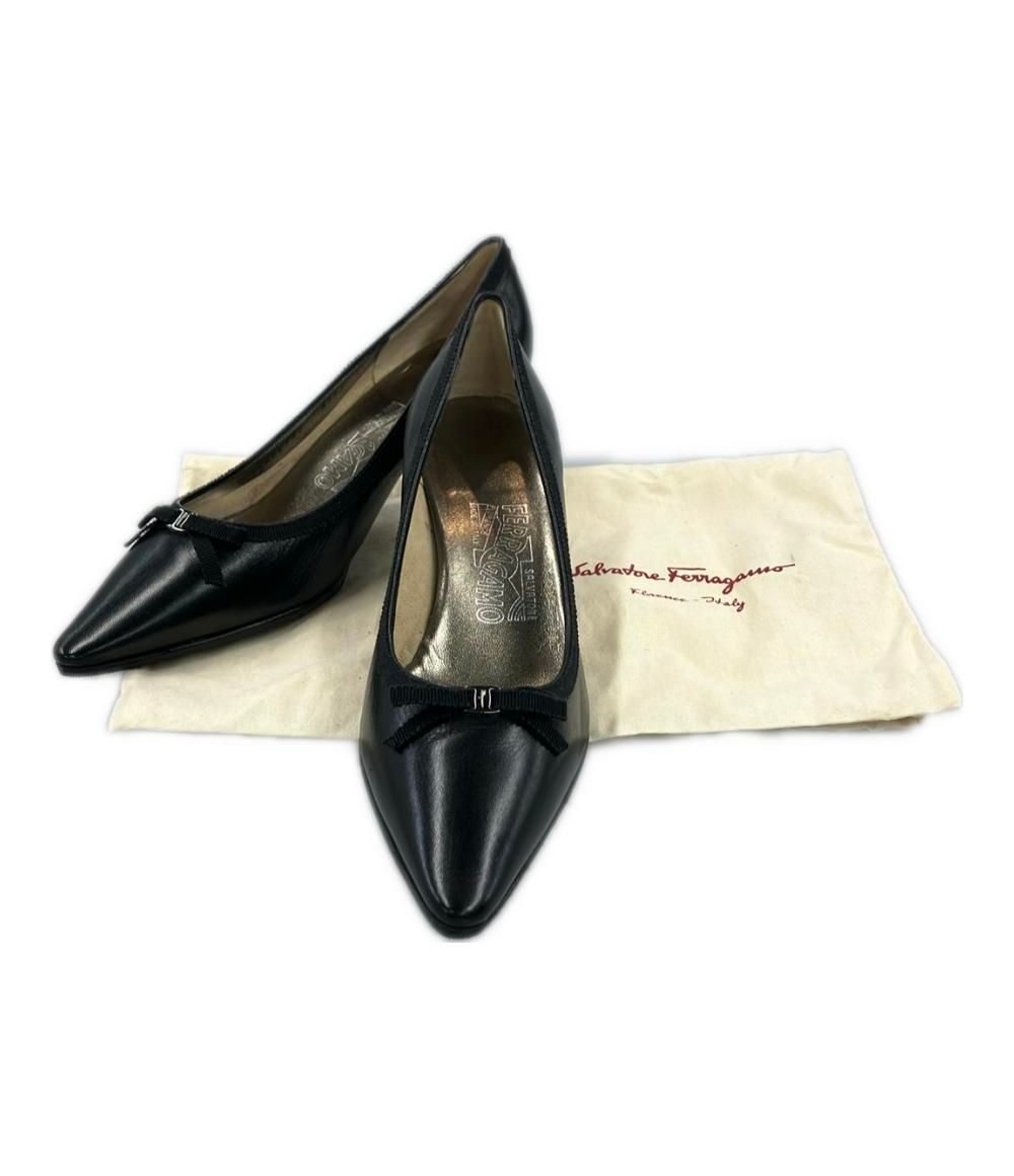 サルヴァトーレフェラガモ ヴァラリボンパンプス 2DB80949 レディース