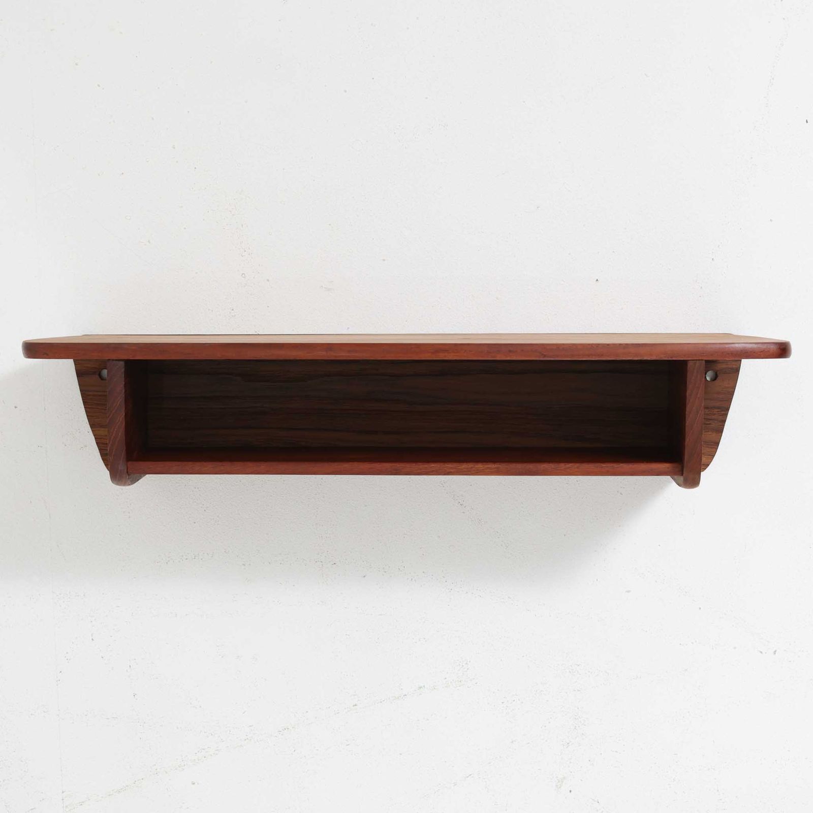 ウォールシェルフ チーク無垢 デンマーク製 北欧ビンテージ家具 木製 壁掛け棚 飾り棚 収納 北欧インテリア DK18680