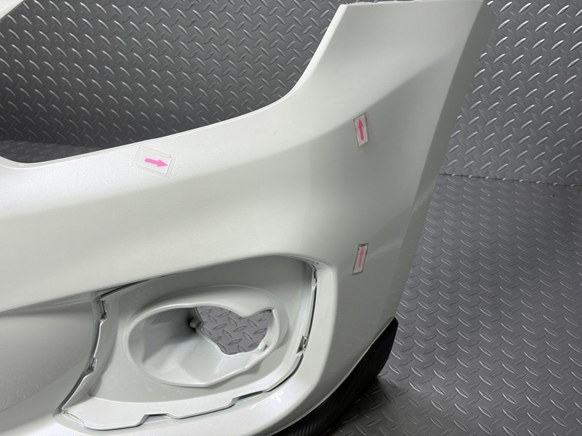 送料無料ZC33S スイフトスポーツ 純正 フロントバンパー 白⁄ZVR 送料無料ZC33S スイフトスポーツ 純正 フロントバンパー 白⁄ZVR