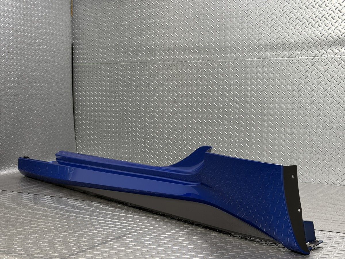 RZ 34 日産 フェアレディZ サイドステップ左 青メタ RCK セイランブルー XJR 品番76853 6 GP 0 H