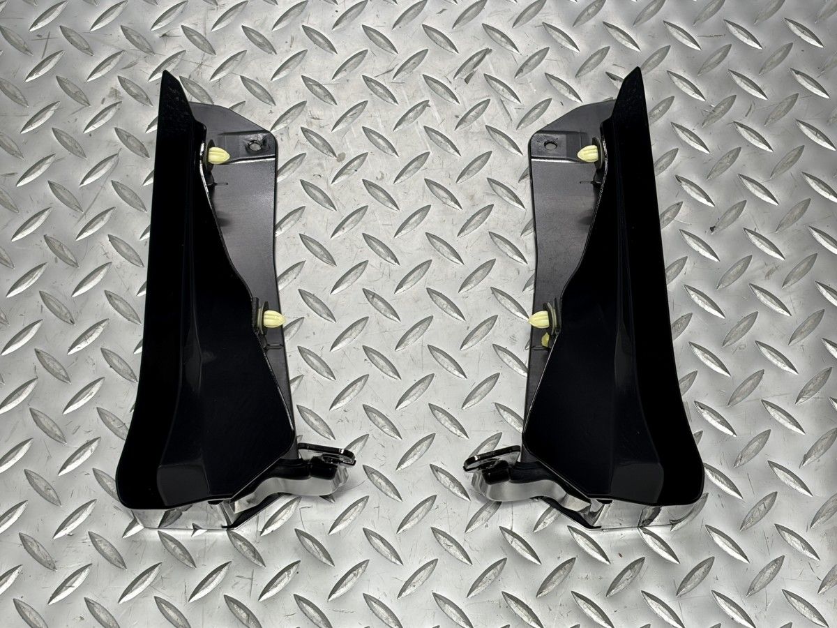 30系 アルファード ヴェルファイア クォーターサイドパネルマッドガード 左右 黒 202 品番76907 58090 76908