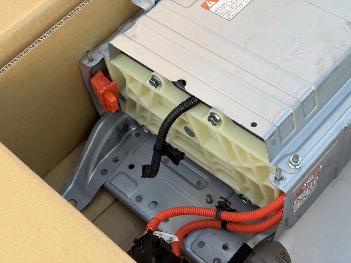 【ジャンク】ハイブリッドバッテリー アクア NHP10 G9280-52031 送料無料【走行距離106,824km】NHP10 トヨタ アクア 純正 ハイブリッド