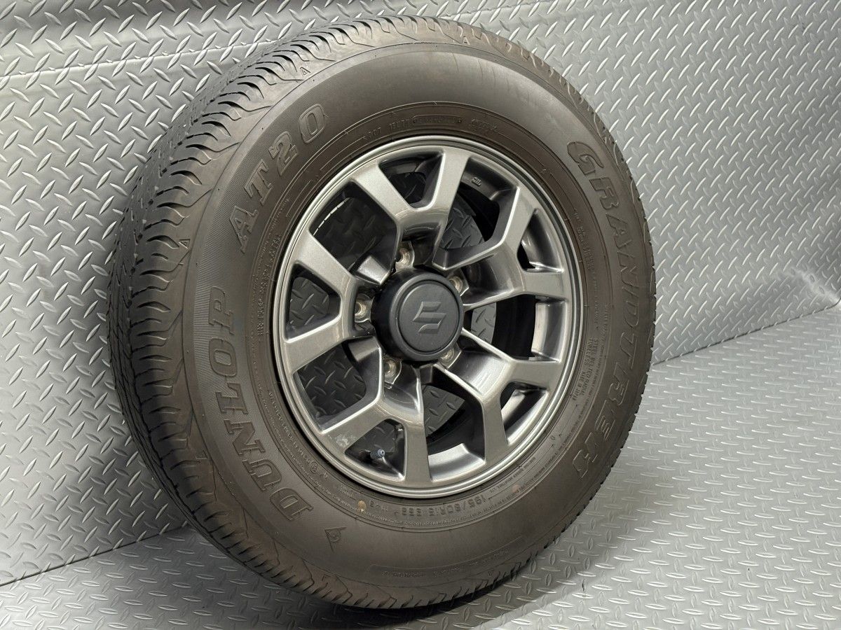 車 送料無料【22年37週製造】JB74W ジムニーシエラ 15インチ 5.5J +