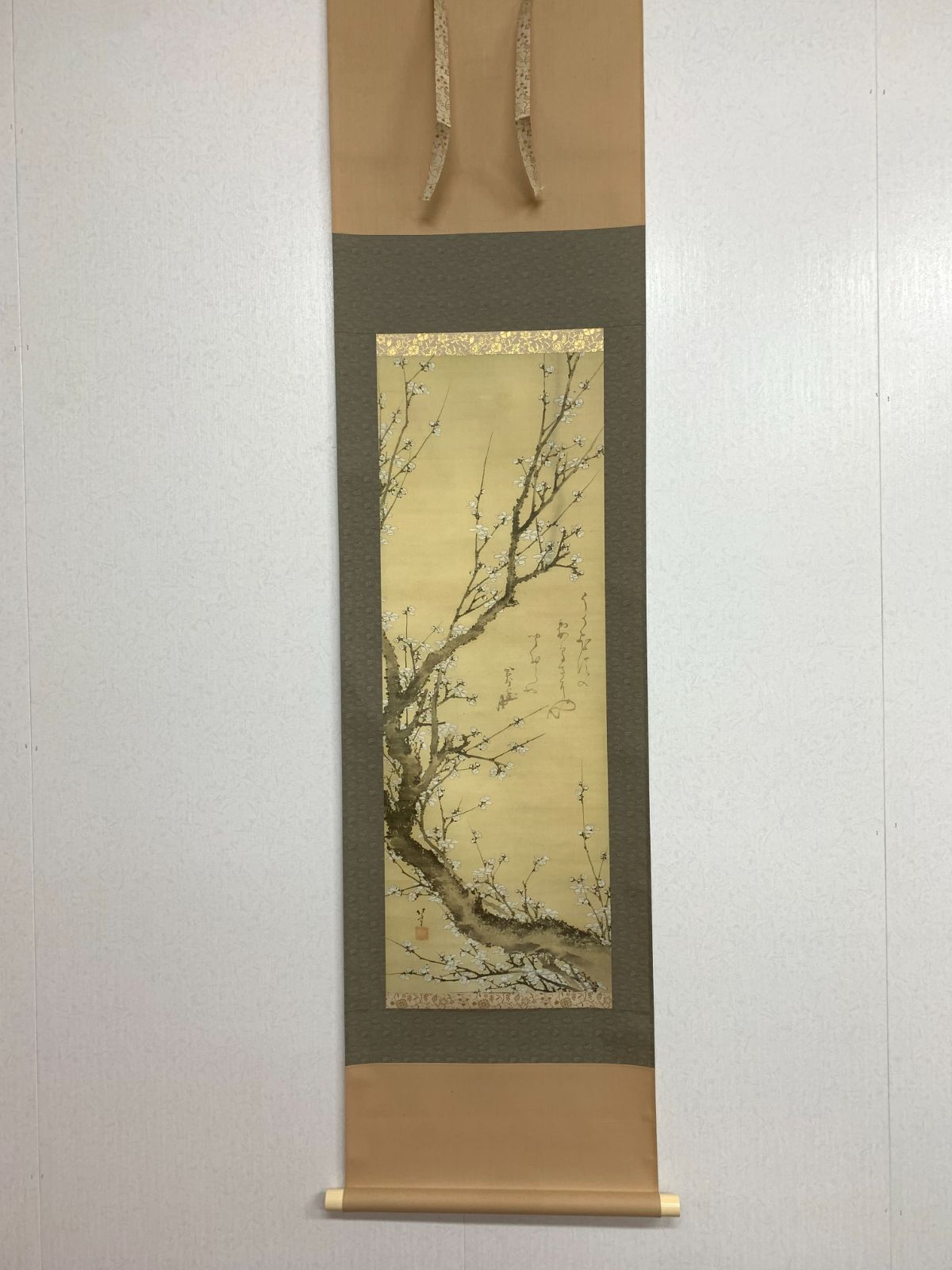 掛け軸 130 葛飾北斎 白梅図 工芸 江戸後期の浮世絵師 茶掛 掛軸 古美術 骨董 お げ まとめてお取引