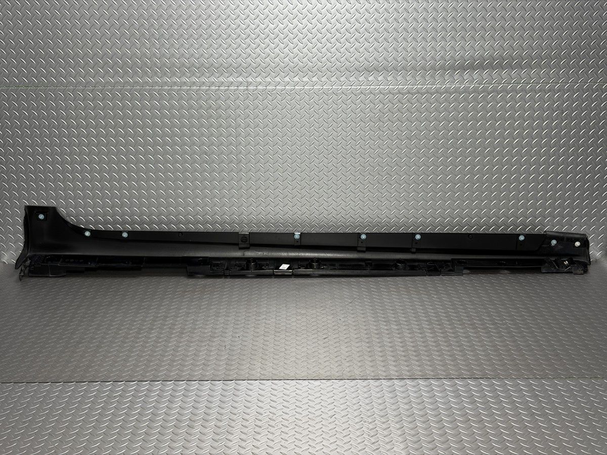 送料無料50系 ☆プリウス ZVW50 左サイドステップ 1F7 75860-47080-B0 美品