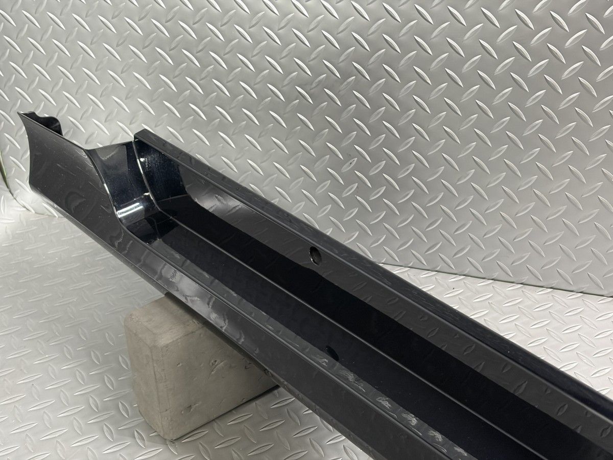 送料無料50系 プリウス 純正 ショップ サイドステップ左 黒/218