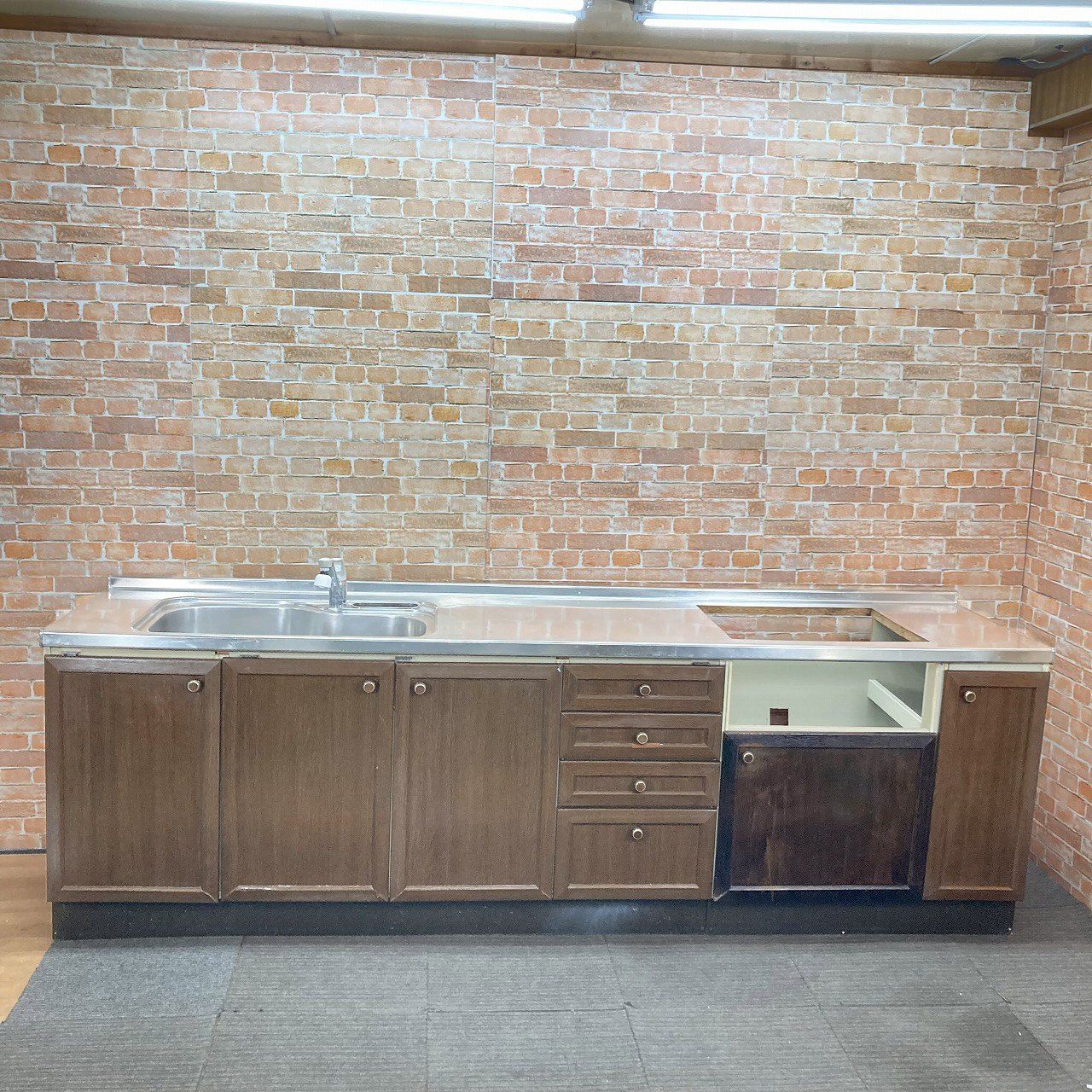 中古品】【中古】 サンウェーブ工業 ステンレス製 システムキッチン