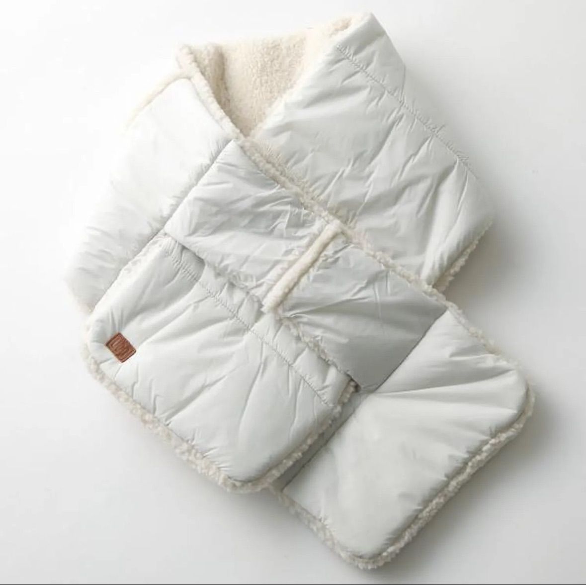  ︎ UGG ︎マフラー AW UGGfluff Rev Scarf マフラー 小物