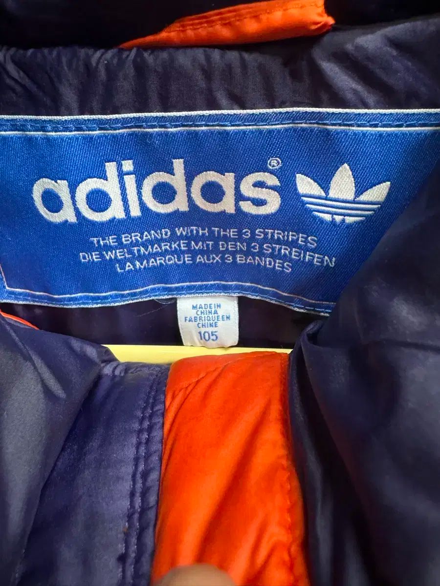 アディス ファイヤーバード オレンジ グースダウン 105