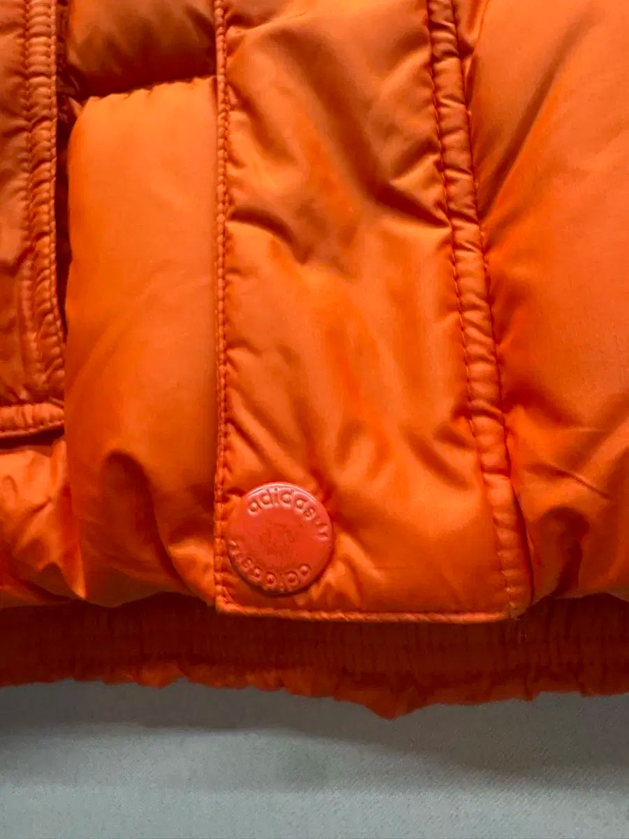 アディス ファイヤーバード オレンジ グースダウン 105