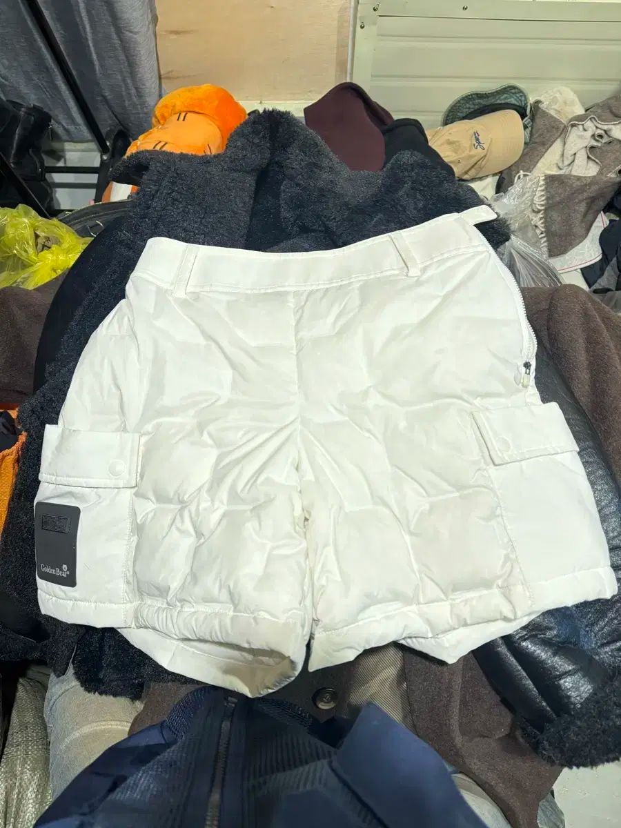 ゴールデンベア レディース ゴルフ ダウンパンツ アヒルダウン 冬 ハーフパンツ xs