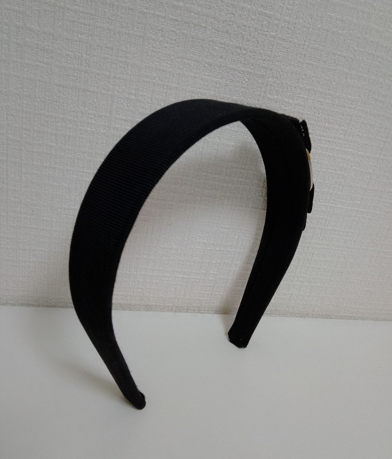 ANH02 サルヴァトーレフェラガモ ヴァラリボン カチューシャ 髪留め ラインストーン付き シルバー金具