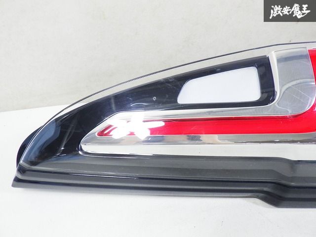 破損無し！】スズキ純正 ソリオ バンディット MA37S テールライト