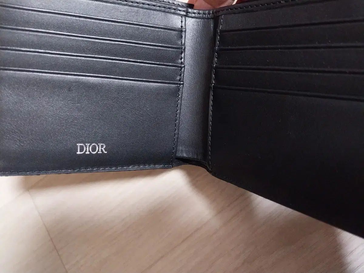 ディオール オブリーク 二つ折り財布 ブラック