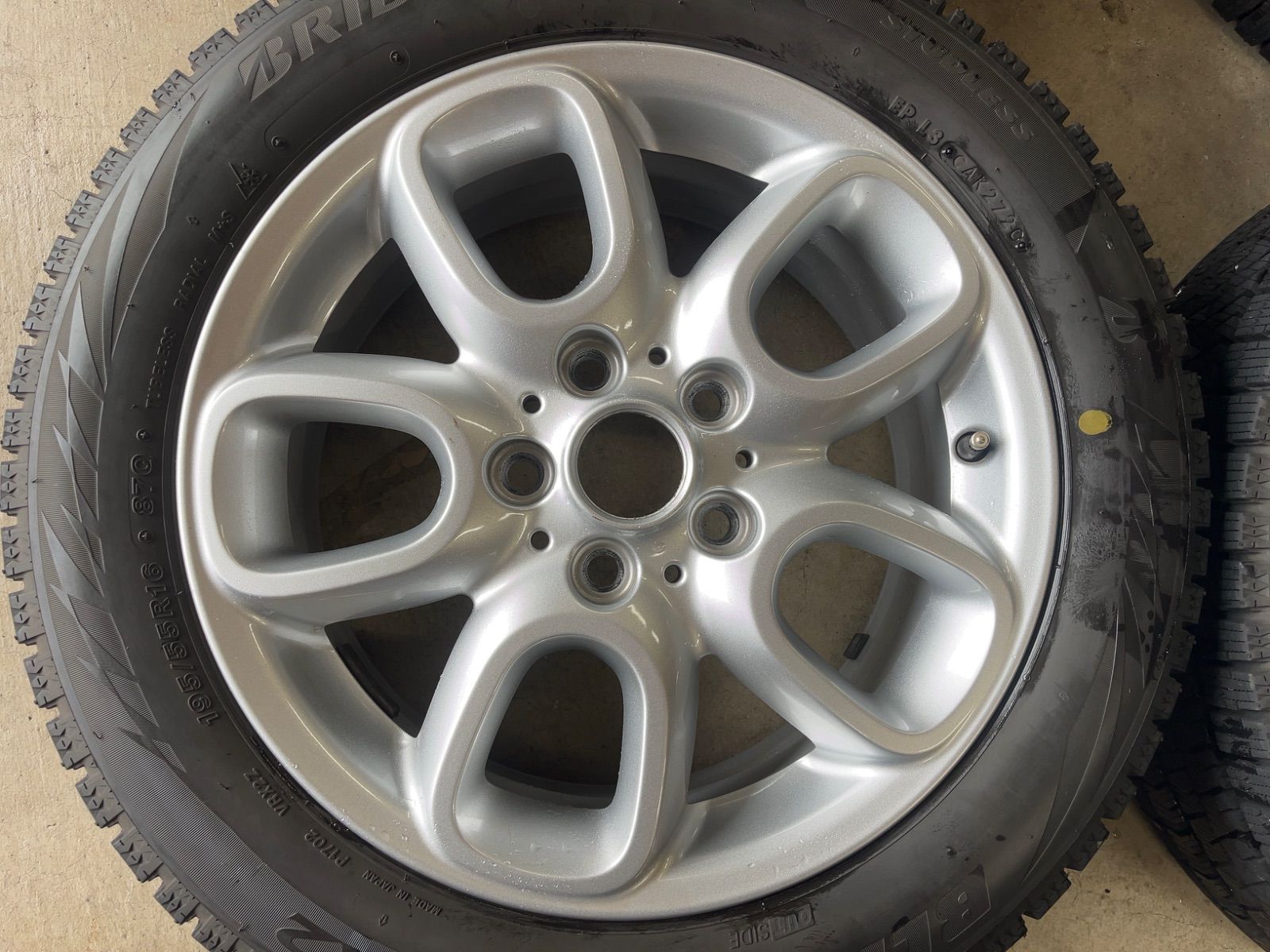 MINI F 55 56 BS VRX 2 バリ山 16インチ 4本セット