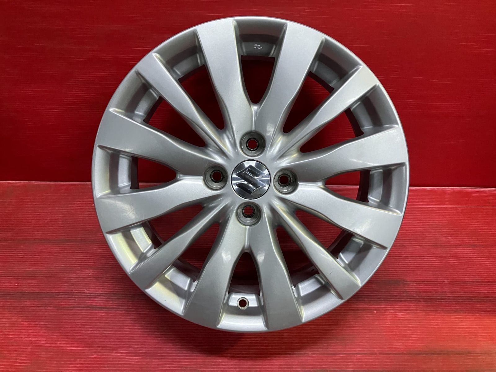 美品‼️スズキスイフト純正　16×6J +45 PCD100/4H ホイール4本 送料無料 4本セット スズキ スイフト純正 16インチ ホイール 6.0j +45