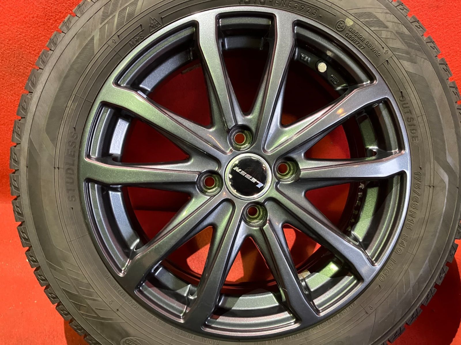 スタッドレスタイヤホイールセット 175