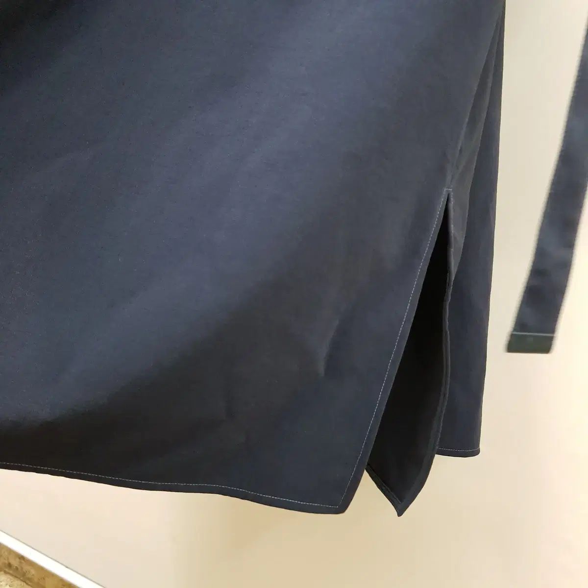 シャツワンピース