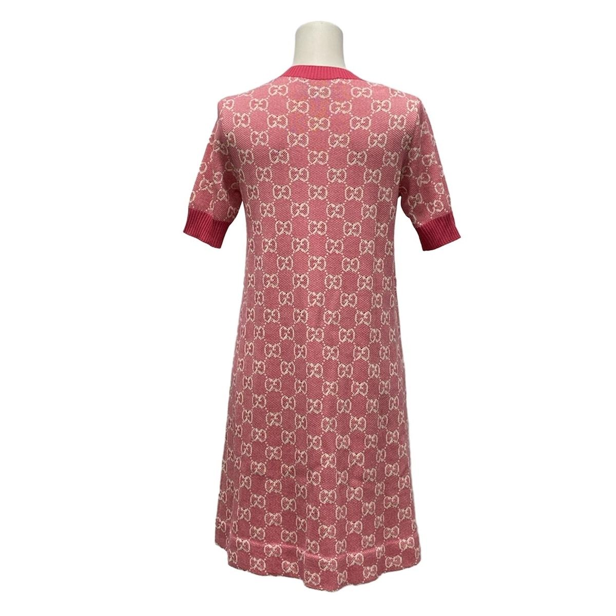 GUCCI グッチ ワンピース サイズS レディース - 629464 XKBHQ ピンク×白 GG柄 ひざ丈 半袖 クルーネック ニット コットン ウール