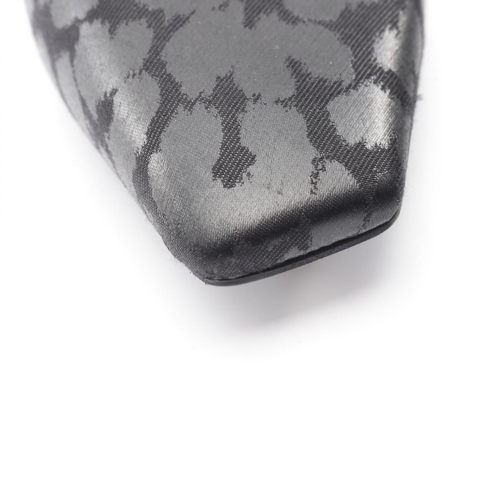 CDロゴ パンプス