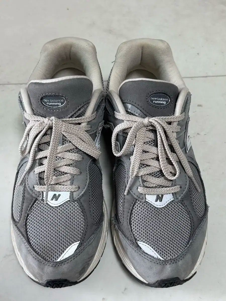 ニューバランス 2002R ヴィンテージ グレー
