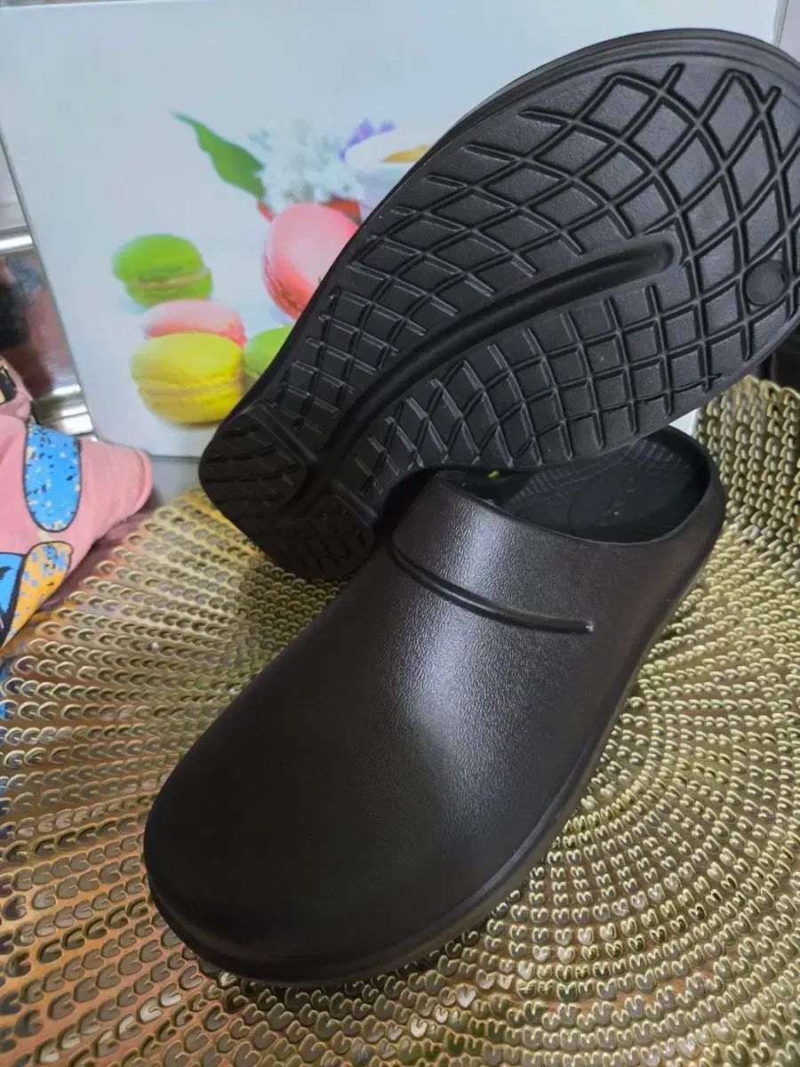  OOFOS ウーフォス スリッパ ブラック M 4 W 6 サンダル サンダル ミュール