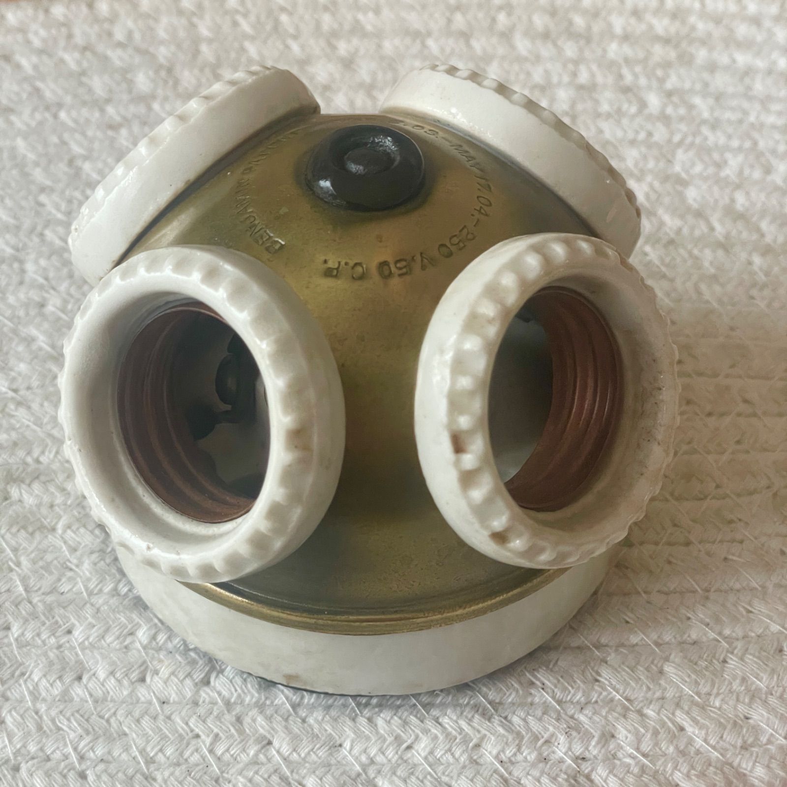 な4灯用 Benjamin Socket ベンジャミン ソケット アンティーク ビンテージ アメリカ USA 照明 o c White FARIES