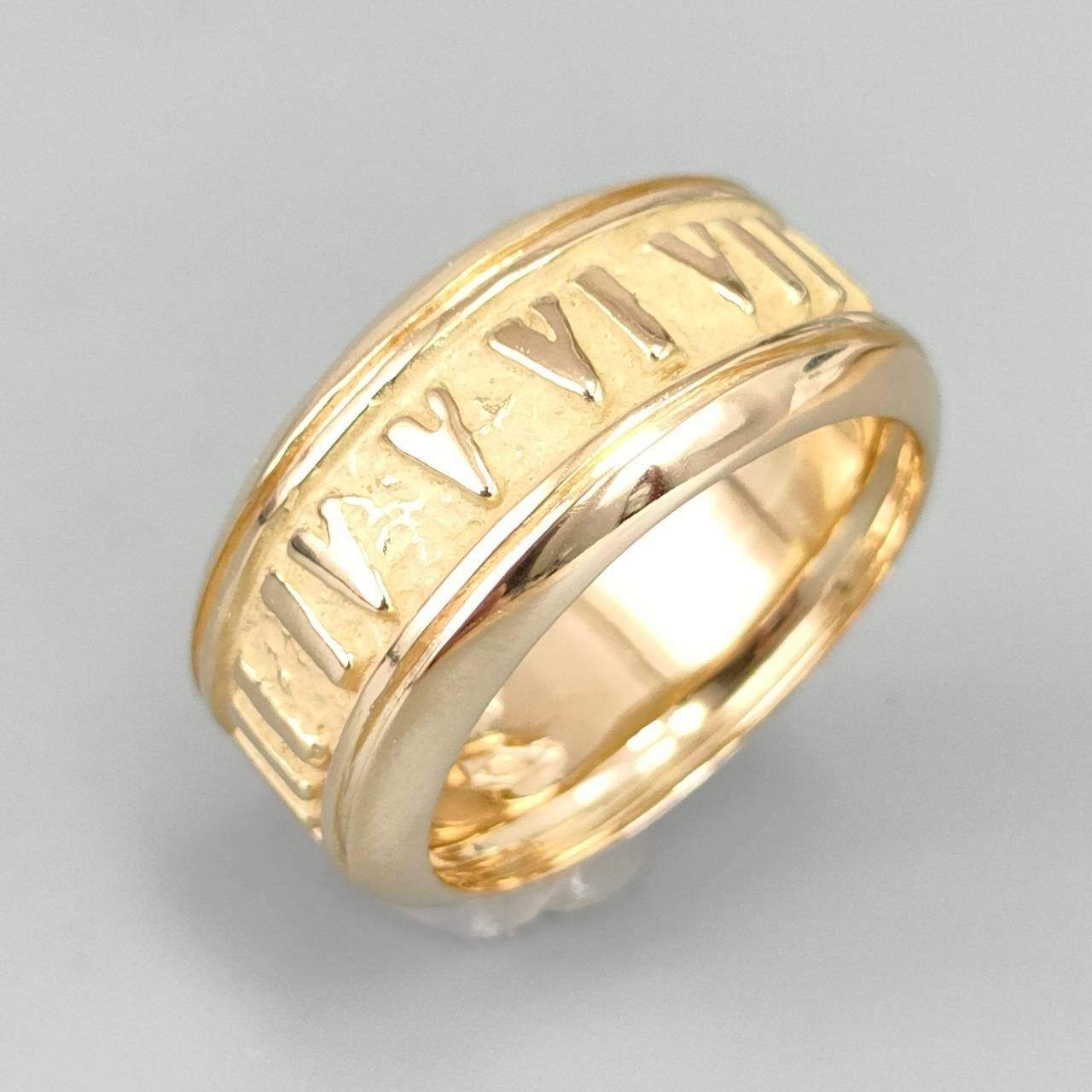 18金 K 18 男女兼用 イタリー ローマ数字リング 6.85 g 9～10号 Ｄ438