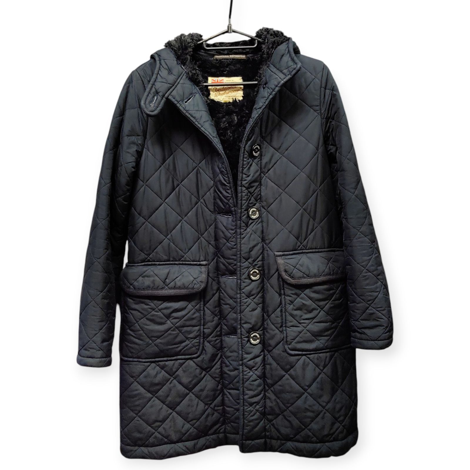 Traditional Weatherwear トラディショナルウェザーウェア ボアキルティングコート A325