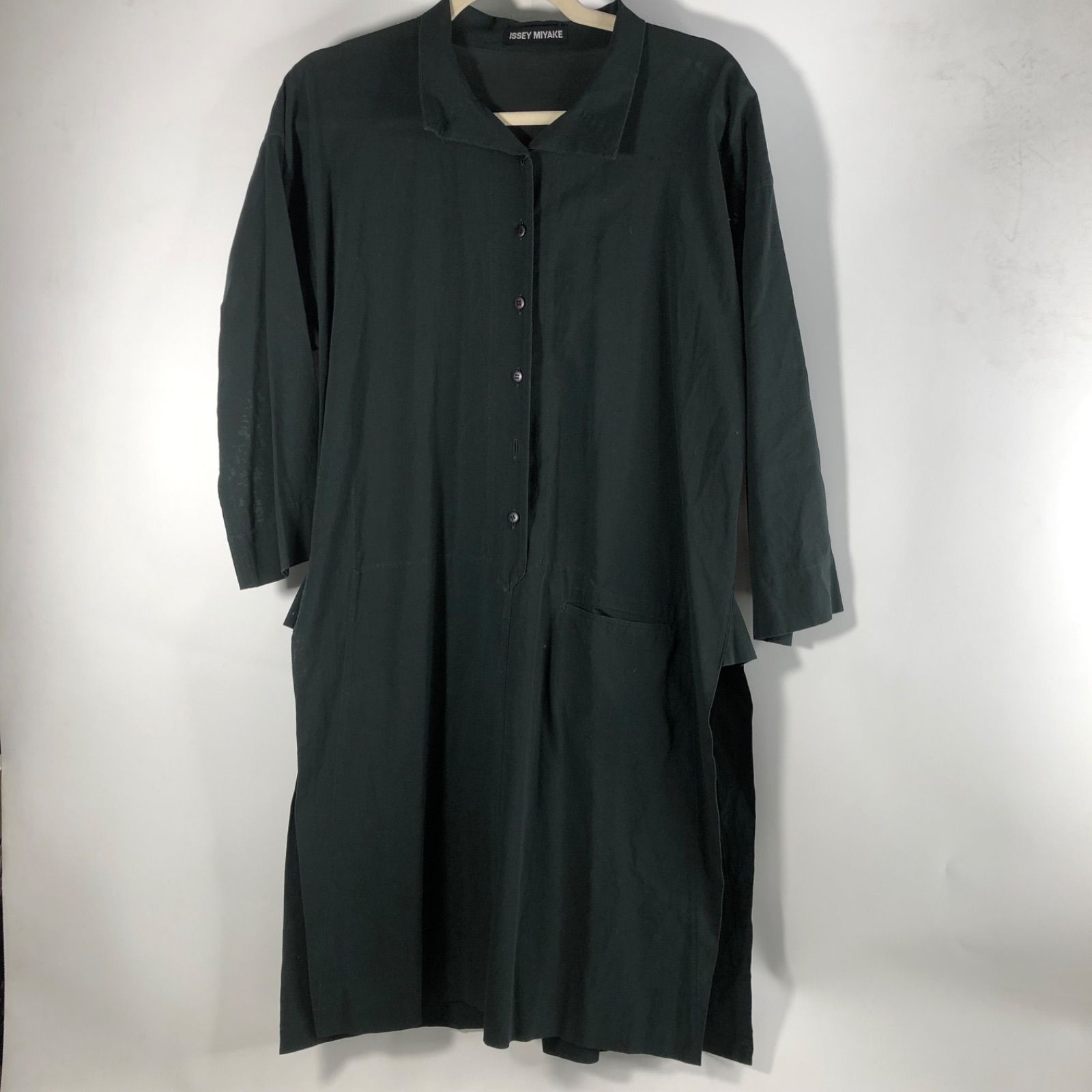 ꕤꕤ ISSEY MIYAKE　長シャツ Homme Plissé Issey Miyake MC November Midnight Blue Curated at